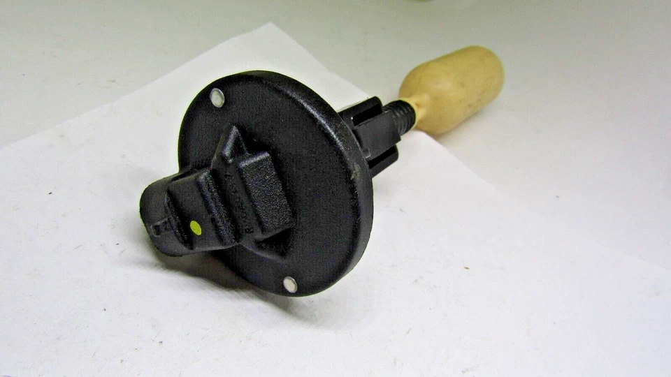 22071669 SENSOR NIVEL LAVADORA PARABRISAS Foto 4 de 4