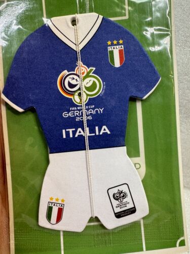 RARE 2006 Fifa World Cup Germany Italy Italia Air Freshener Miniature Soccer - Afbeelding 1 van 9