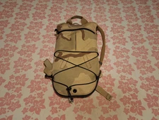 U.S. Army 3-Color Desert Camouflage Skilcraft Hydramax Maximum Hydration Pack