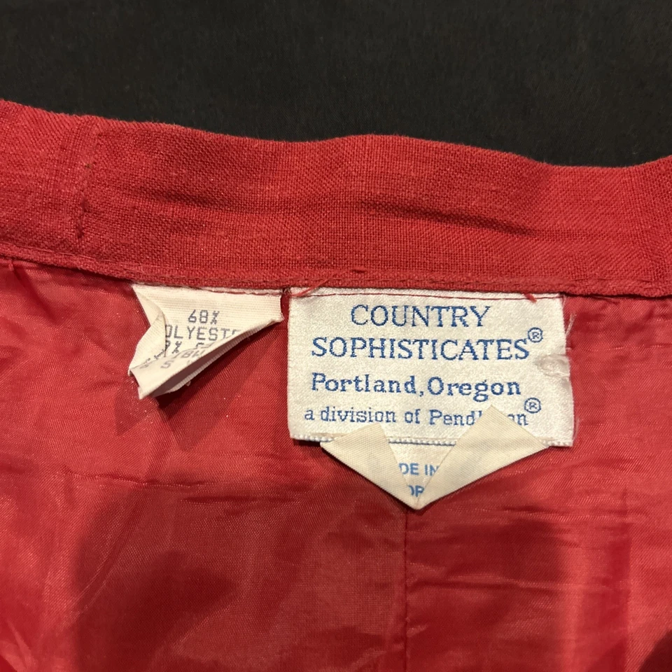 Vtg Country Sophisticates by Pendleton Portland Oregon pleated Red skirt, 18 B12 - Image 2 of 4