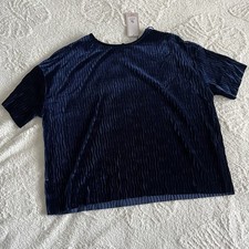 TU Navy Velvet Top Size 14