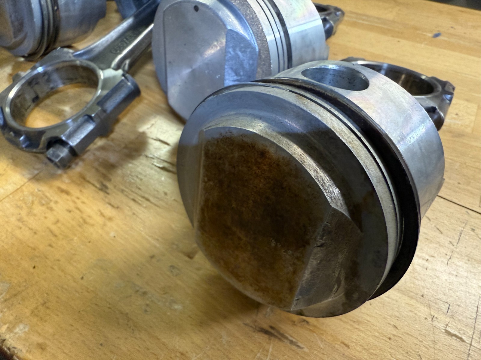 Maserati Merak SS 77 78 79 Pistons & Connecting Rods x6 3.0L EXCELLENT low miles