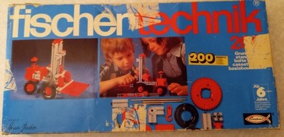 fischertechnik Grundkasten 200 aus den 1970er Jahren 