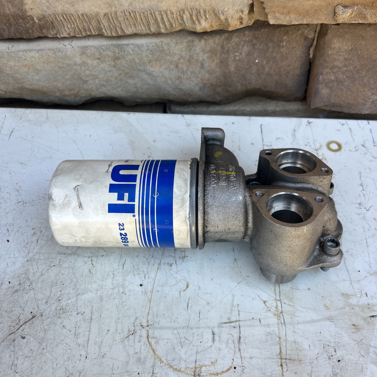 LAMBORGHINI AVENTADOR OIL FILTER BRACKET MOUNT OEM 07M115405A
