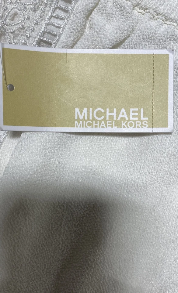 Michael Kors White Shorts - Size Medium - Image 3 of 4