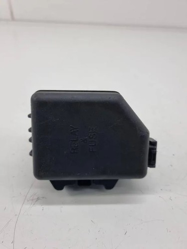 Relay mounting block