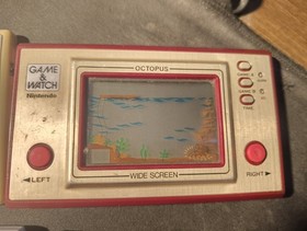 Nintendo Game & Watch MG8 1981 Handheld Game Octopus Turtle Bridge -NOT WORKING-