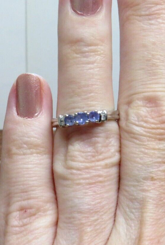 Beautiful Solid 10K White Gold  Ring  Sapphire Cr… - image 8