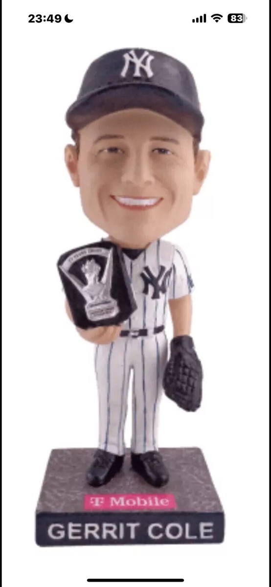 記念グッズ Gerrit Cole Bobblehead Collectible Gerrit Cole Cy Young Bobblehead 7/19/24 Yankees Giveaway SGA 1ST
