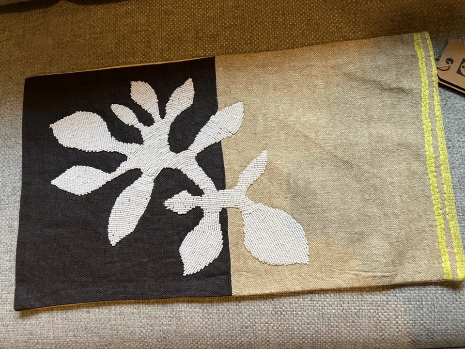 Conjunto/2 capas de travesseiro lombar West Elm comércio justo linho frisado seda, botânico - Imagem 3 de 4