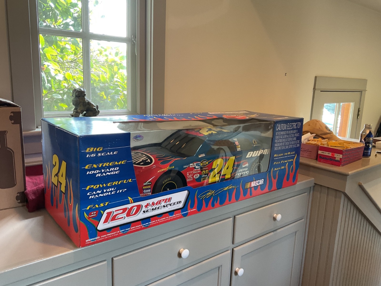 Motorworks Nascar Jeff Gordon #24 1/6 scale Dupont remote control new old stock