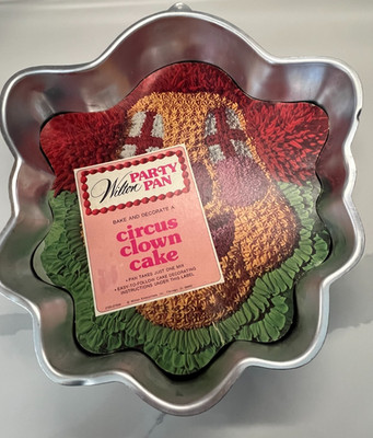 Vintage 1974 Wilton Circus Clown Cake Pan 502-275 Aluminum Birthday Cake Pan