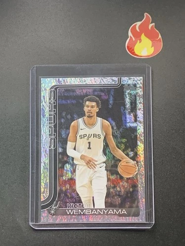 2025-26 Topps Flagship Basketball Victor Wembanyama #195 Holo Foil