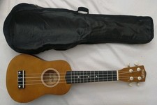 Pacific Ukulele - Natural Finish Boxed With Gigbag