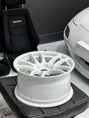Work Emotion CR Kiwami Deep Concave 19x9.5 +38 5x114.3 in White