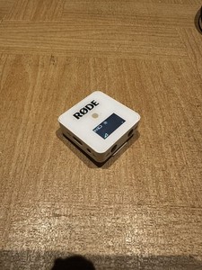 Rode Wireless Go Compact Wireless Microphone receiver - White