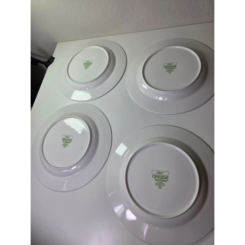 Set of 4 Vintage ONEIDA Table Trends Eden Yellow Floral Stoneware Dinner Plates - Image 4 of 4