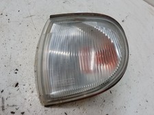 Clignotant Nissan SERENA