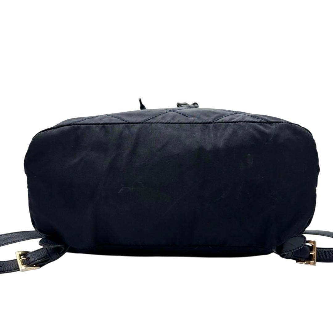 PRADA backpack quilted navy drawstring type - image 5