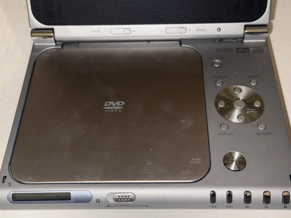 Sony Portable DVD Player DVP-FX700 * DVD Player Only* - Image 4 of 4