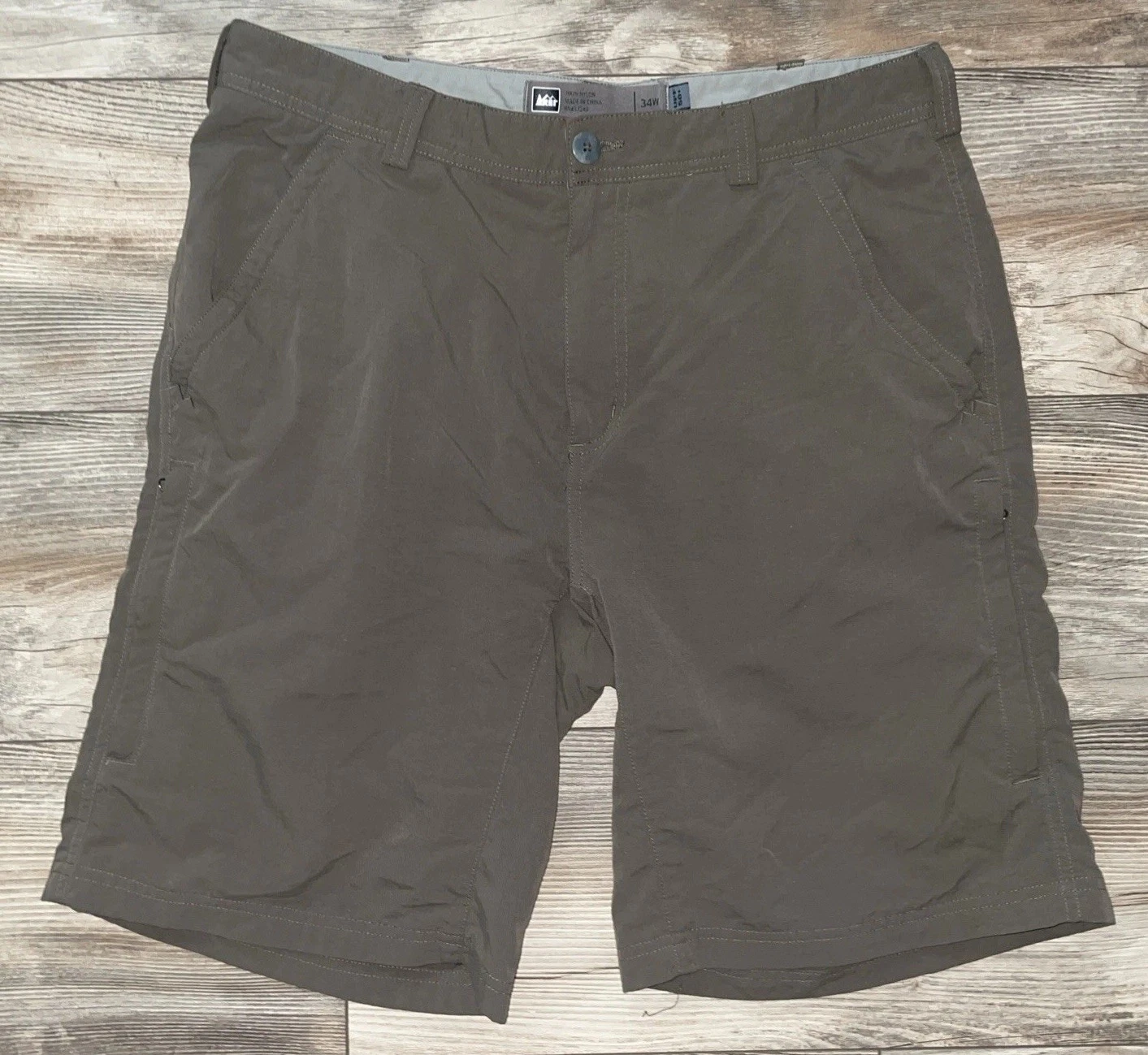 REI UPF 50+ Shorts Men's 34 Brown 100% Nylon Zipped Pockets Outdoor Hiking