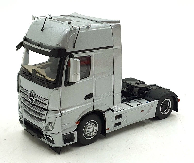 Mercedes-Benz Actros トラック 1/32スケール　非売品 Mercedes-Benz 1:32 Scale Diecast Trucks for sale | eBay