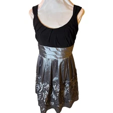 VR&M Richards Black Silver Party Dress sz 6 Sleeveless Occasion Cocktail Formal