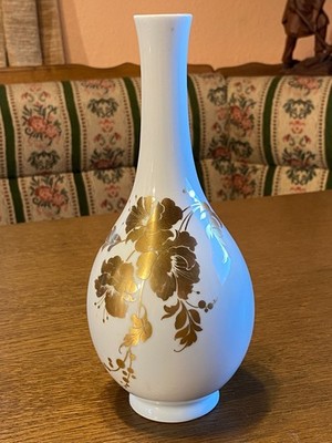 Porzellan Design Vase mit Goldbemalung AK Kaiser W. Germany Cherubim 22