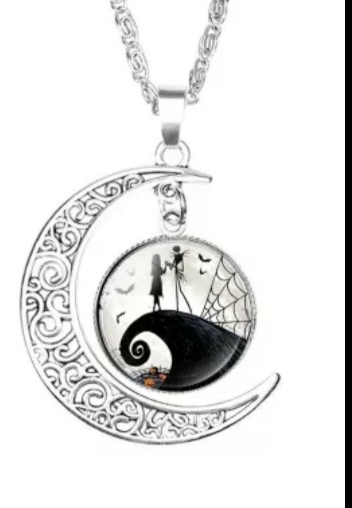 NIGHTMARE BEFORE CHRISTMAS JACK AND SALLY CRESENT MOON PENDANT NECKLACE