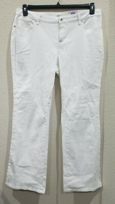 STYLE & CO White Curvy Fit Low Rise Boot Leg Denim Jean's**PLUS Size 18**NEW**