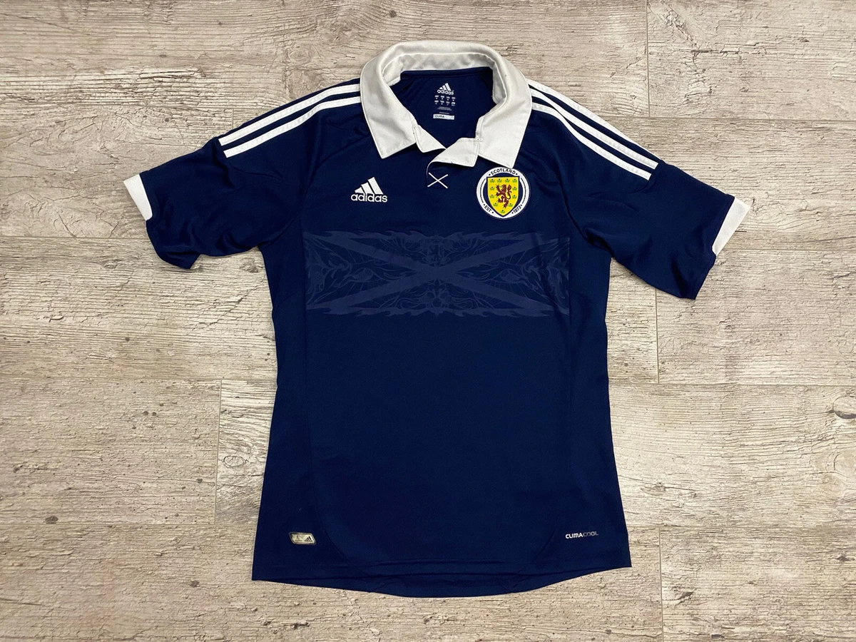 scotland home football kit