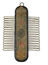 Embossed Leather Vintage Wire Necktie Belt Accessory Hanger Holder