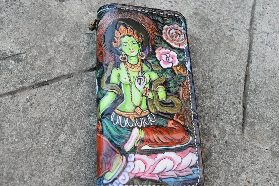 Cartera de cuero tallado Tara verde, cartera de cuero genuino, cartera de cadena Foto 4 de 4