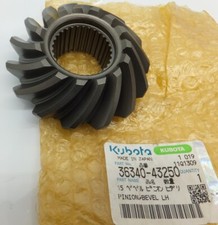 3634043250 Front Axle Bevel Gear (LH 15 Tooth) Fits Kubota "M50" Series (USA)
