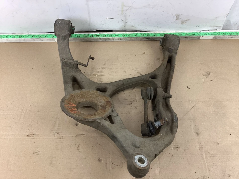 2007-2012 Mercedes-Benz GL450 Rear Left Side Suspension Lower Control Arm OEM - Image 4 of 4