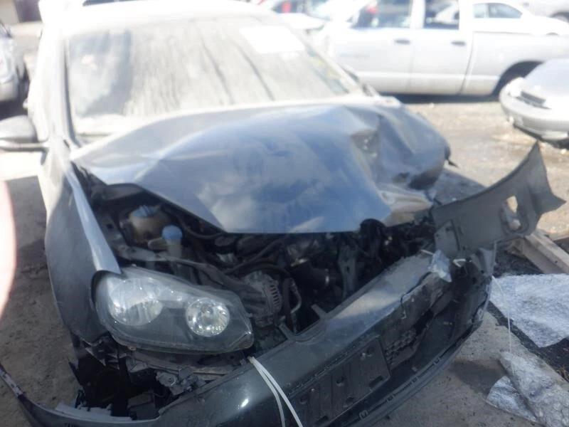 Medidor de flujo de aire de inyección de combustible usado se adapta a: Volkswagen Golf GTI 2013 2,0 L gasolina Foto 2 de 4