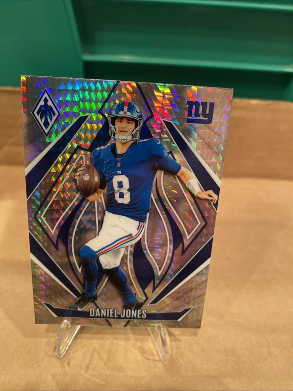 2024 Panini Phoenix - Daniel Jones #32 Hyper