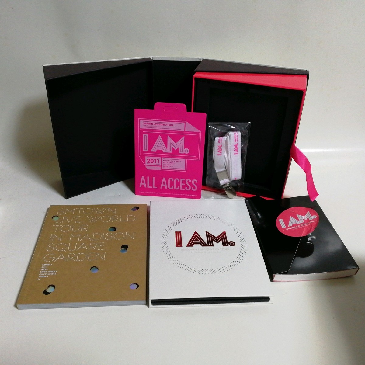 (未使用･未開封品)　I AM: SMTOWN LIVE WORLD TOUR in Madison Square Garden ライブDISC付コンプリートBlu-ray BOX p1m72rm I AM SMTOWN LIVE WORLD TOUR in Madison Square Garden Japan Blu-ray