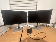 Double HP Monitor With G5 Dock Setup - Office - Gaming