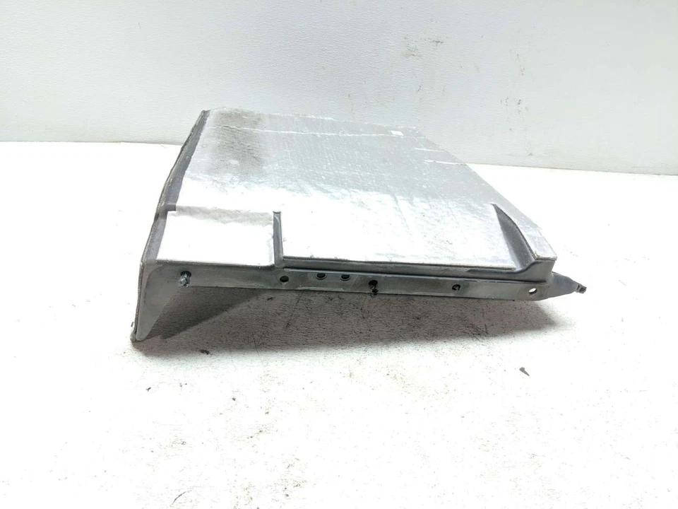 21 Polaris Slingshot SL Cover Panel Rocker w/ Heat Shield TRSH JR - Image 4 of 4