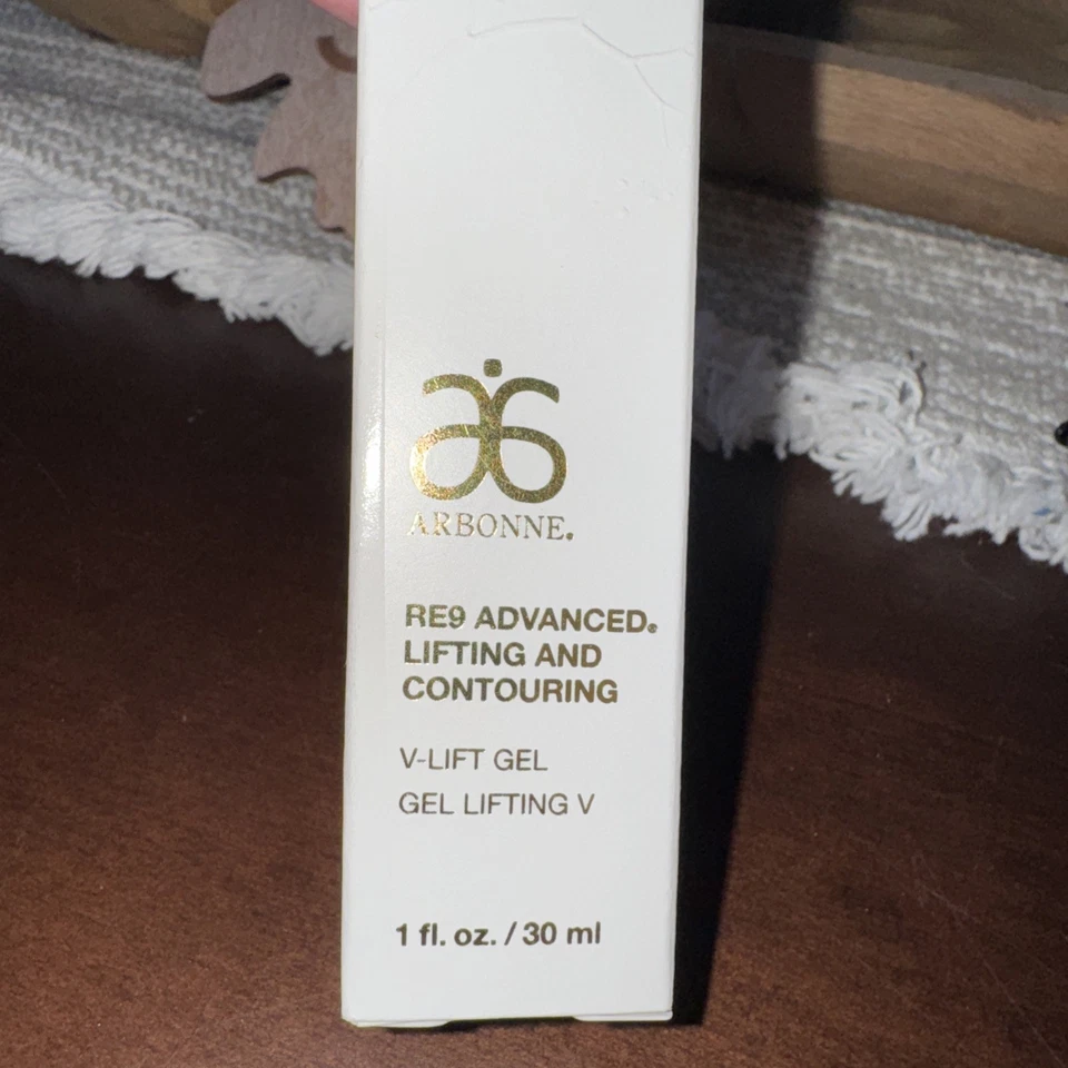 Gel Arbonne RE9 Advanced Lifting and Contouring V-Lift 1 fl oz nuevo en caja Foto 2 de 4