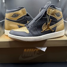 Size: 9m- Air Jordan 1 Retro High OG 'Black Metallic Gold' DZ5485-071