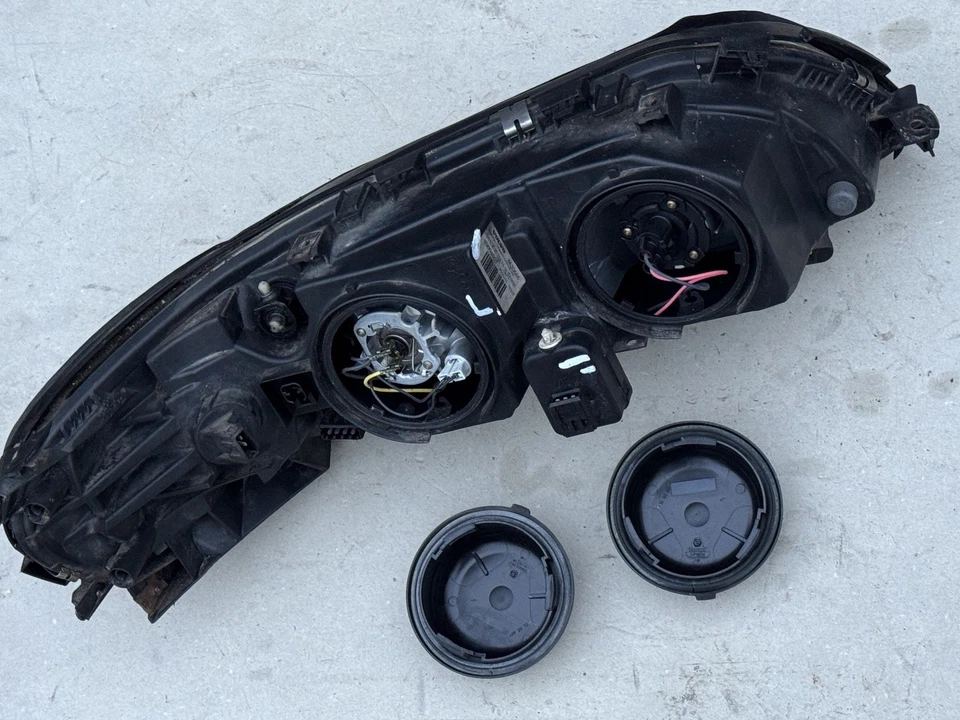 Volvo V70 II Scheinwerfer Frontscheinwerfer Links 89004805, 8620686 Original - Bild 2 von 4