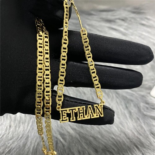 Flat Chain Nameplate Pendant Necklace 