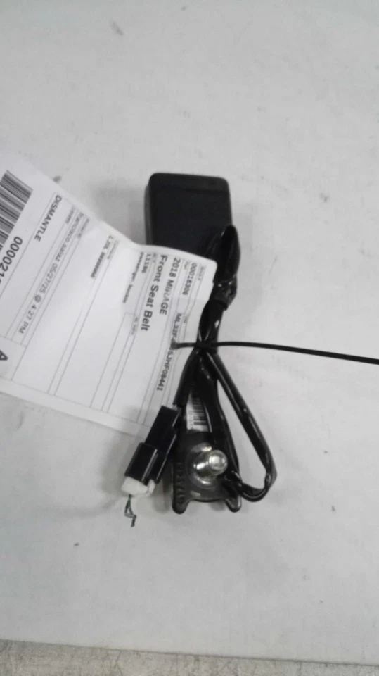 2018 Mitsubishi Mirage Used Silver Seat Belt OEM 7000D577XA 135K Mi Foto 2 de 4