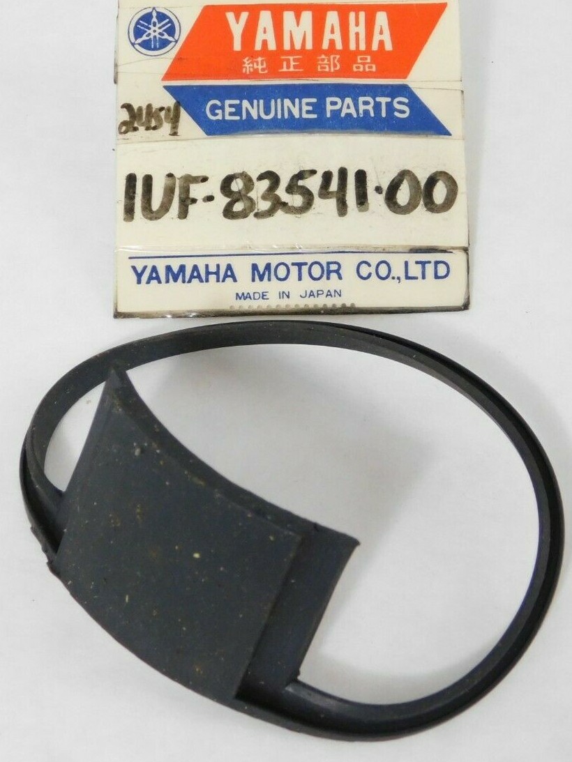 YAMA・YYP 1 NOS Genuine YAMAHA FZX700 YX600 METER Gauge DAMPER Part OEM 1UF