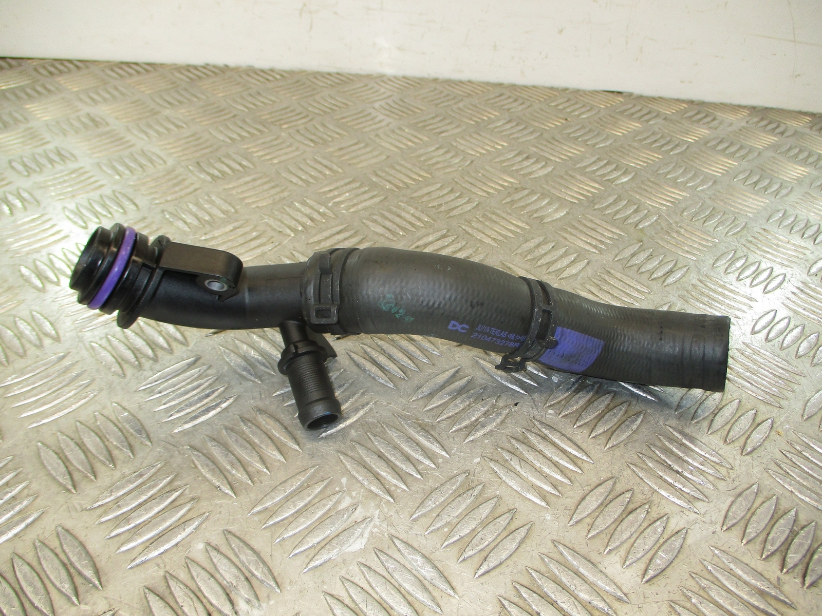 2020 Nissan QASHQAI J11 1.3 Petrol Water Pipe OEM 210473278R  