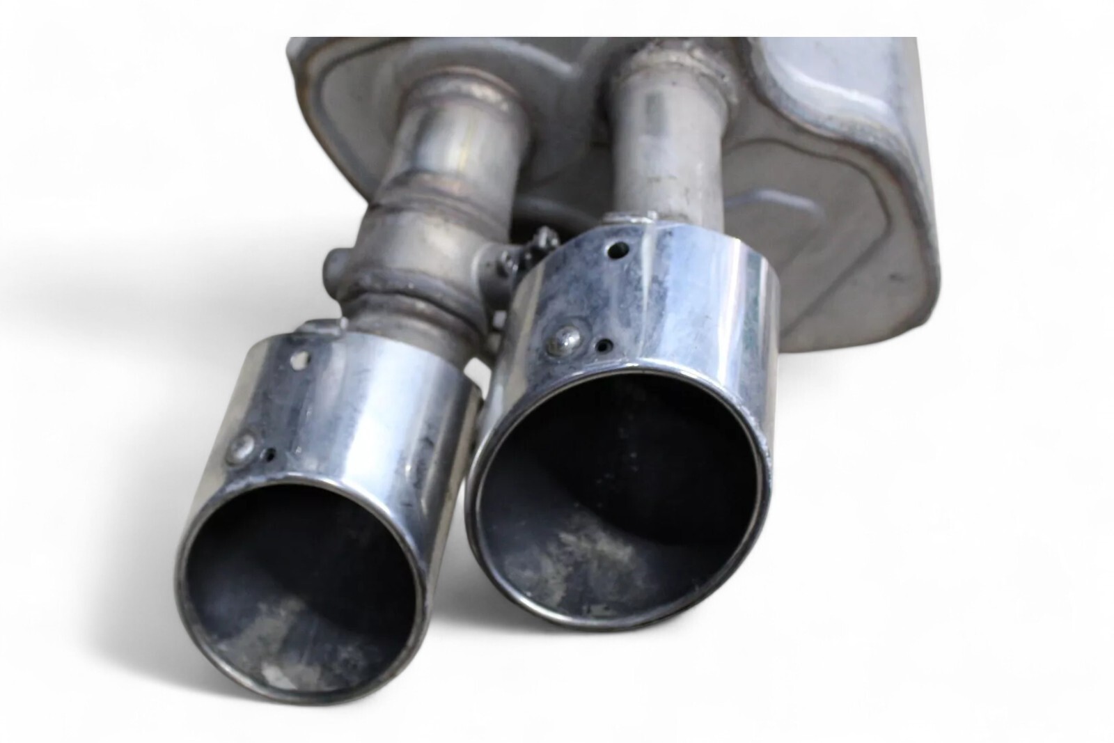 14-17 Maserati Ghibli Rear Left Driver Side Exhaust Muffler Tip Pipe OEM
