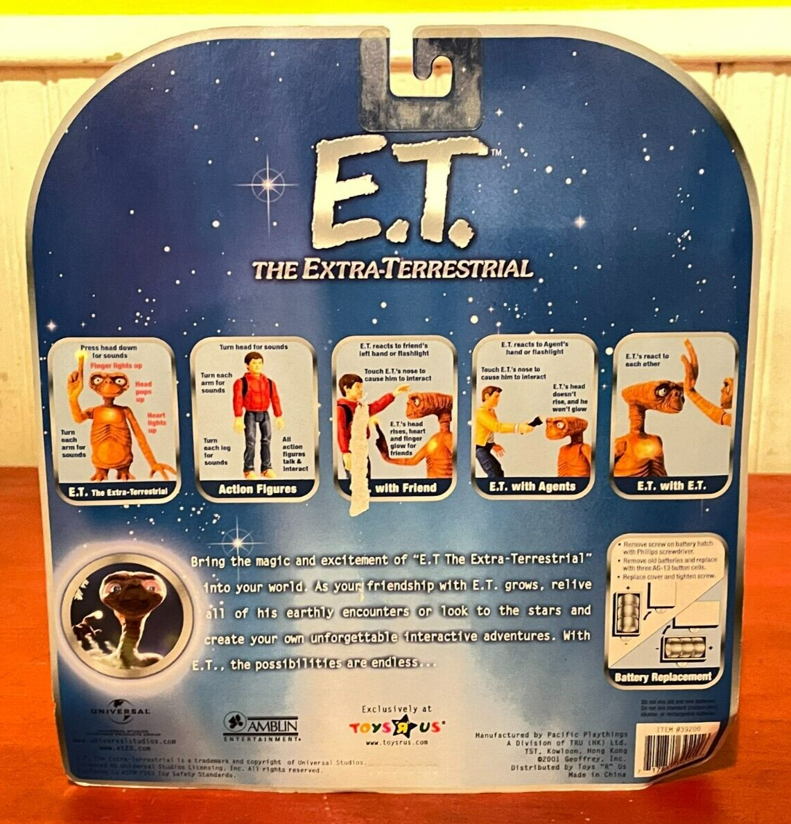 E.T. The Extra Terrestrial Interactive E.T. With Communicator NIP