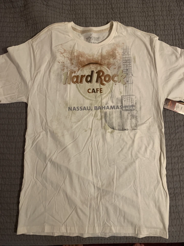 Hard Rock Cafe Nassau Bahamas  T-Shirt Mens Size Large Like New With Tags - Image 2 of 4